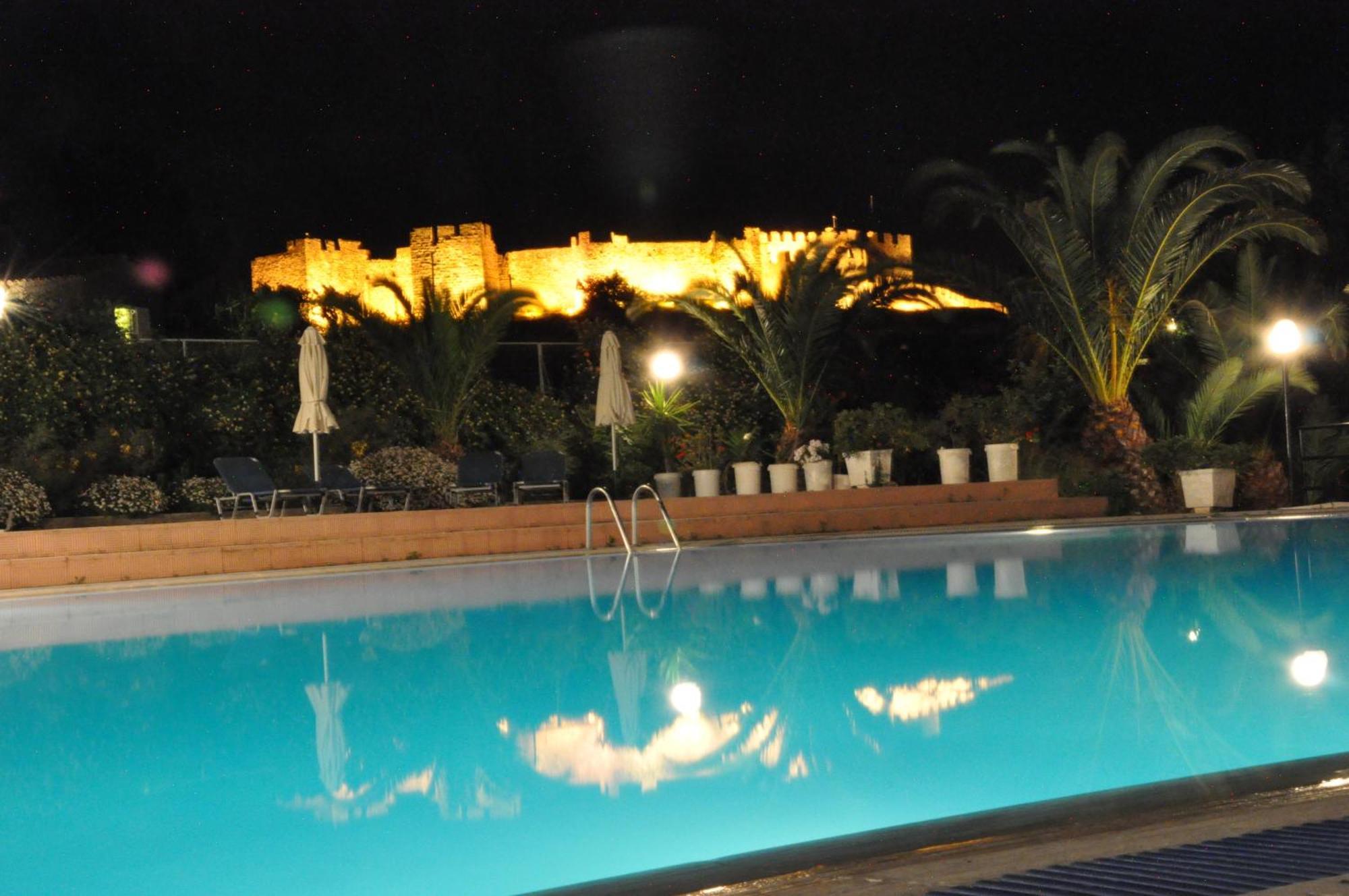 Vida Balance Garden Aparthotel Mithymna Exterior photo