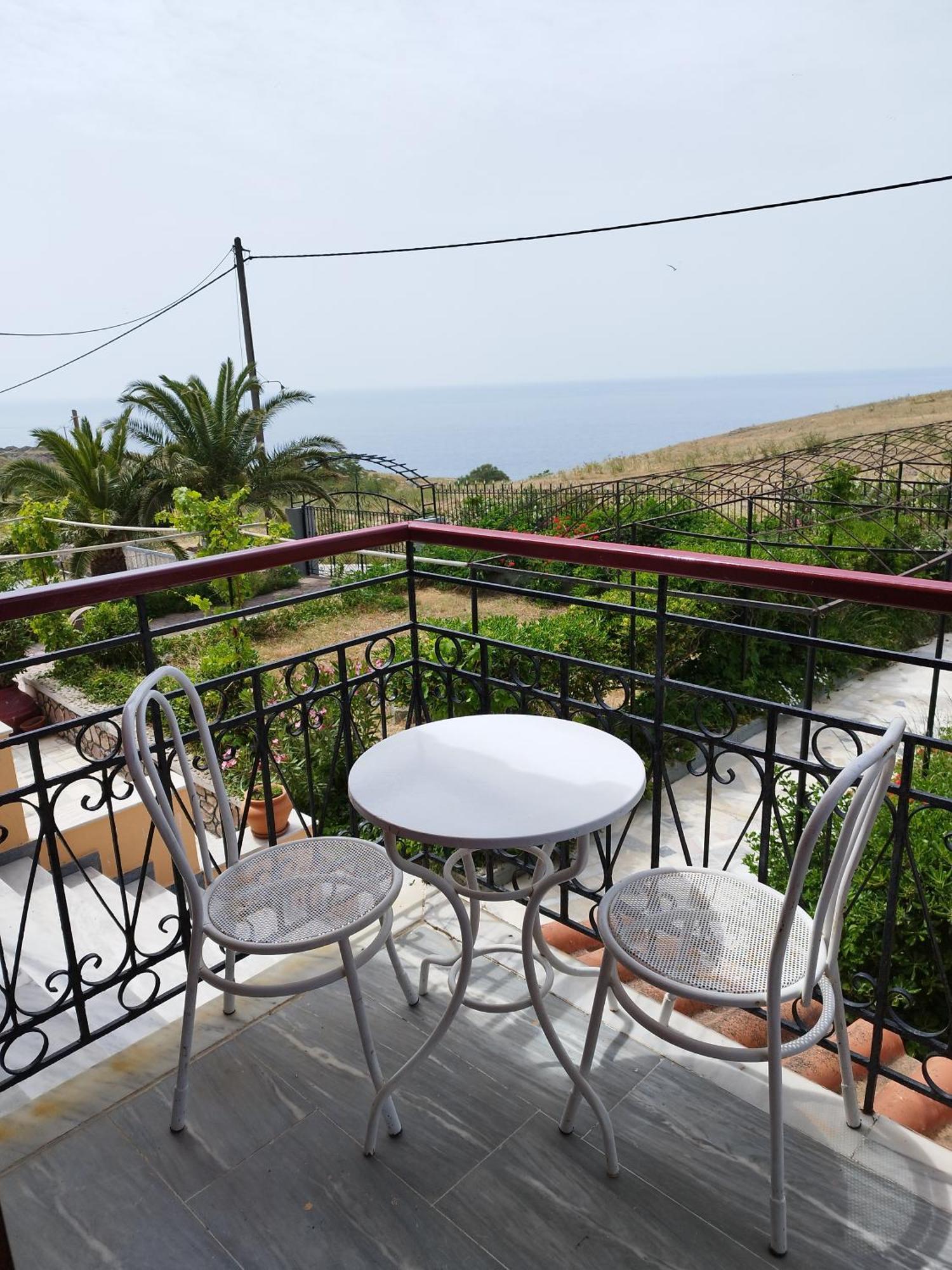Vida Balance Garden Aparthotel Mithymna Exterior photo